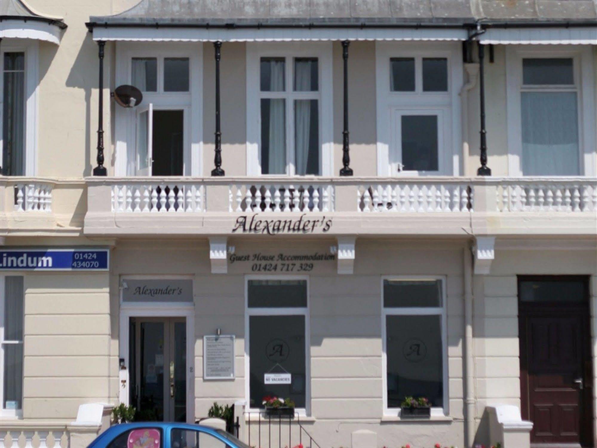 Casa de hóspedes Alexanders