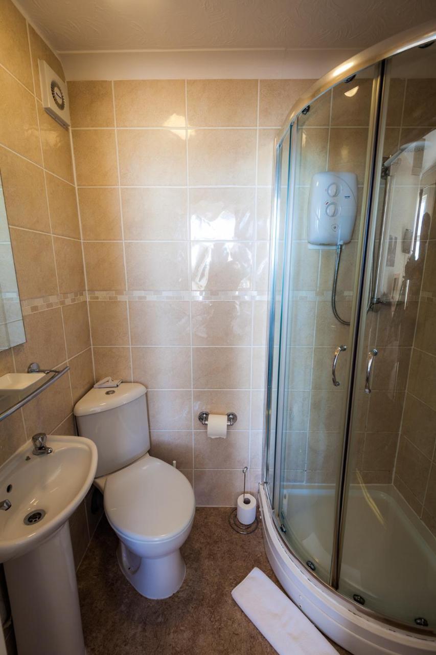 Casa de hóspedes Alexanders 4*